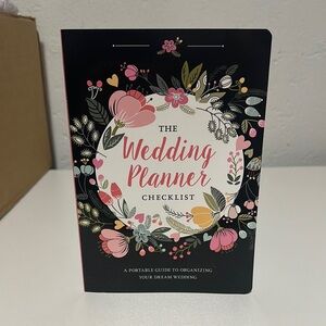 Floral Wedding Planner Checklist Booklet